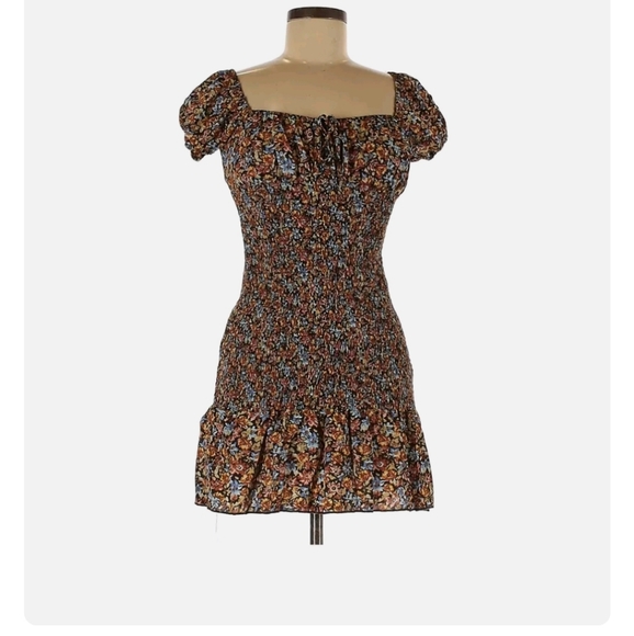 Cute Dress NWOT - Picture 2 of 6